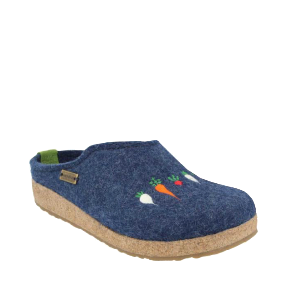 Toe view of Haflinger Roots Wool Clog for women.