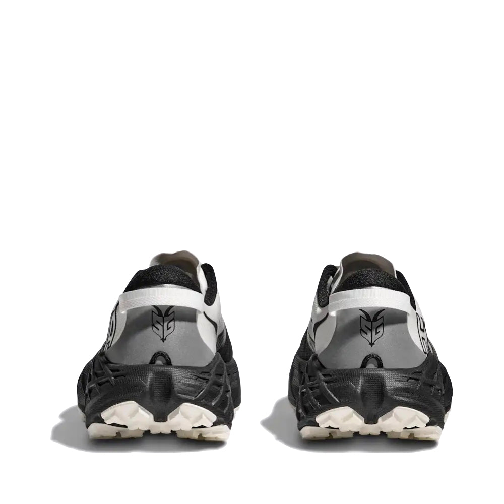 Back view of Hoka Speedgoat 7 Sneaker for men.