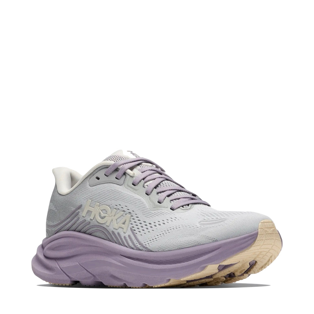 Mudguard and Toe view of Hoka Clifton 11 Sneaker for women.