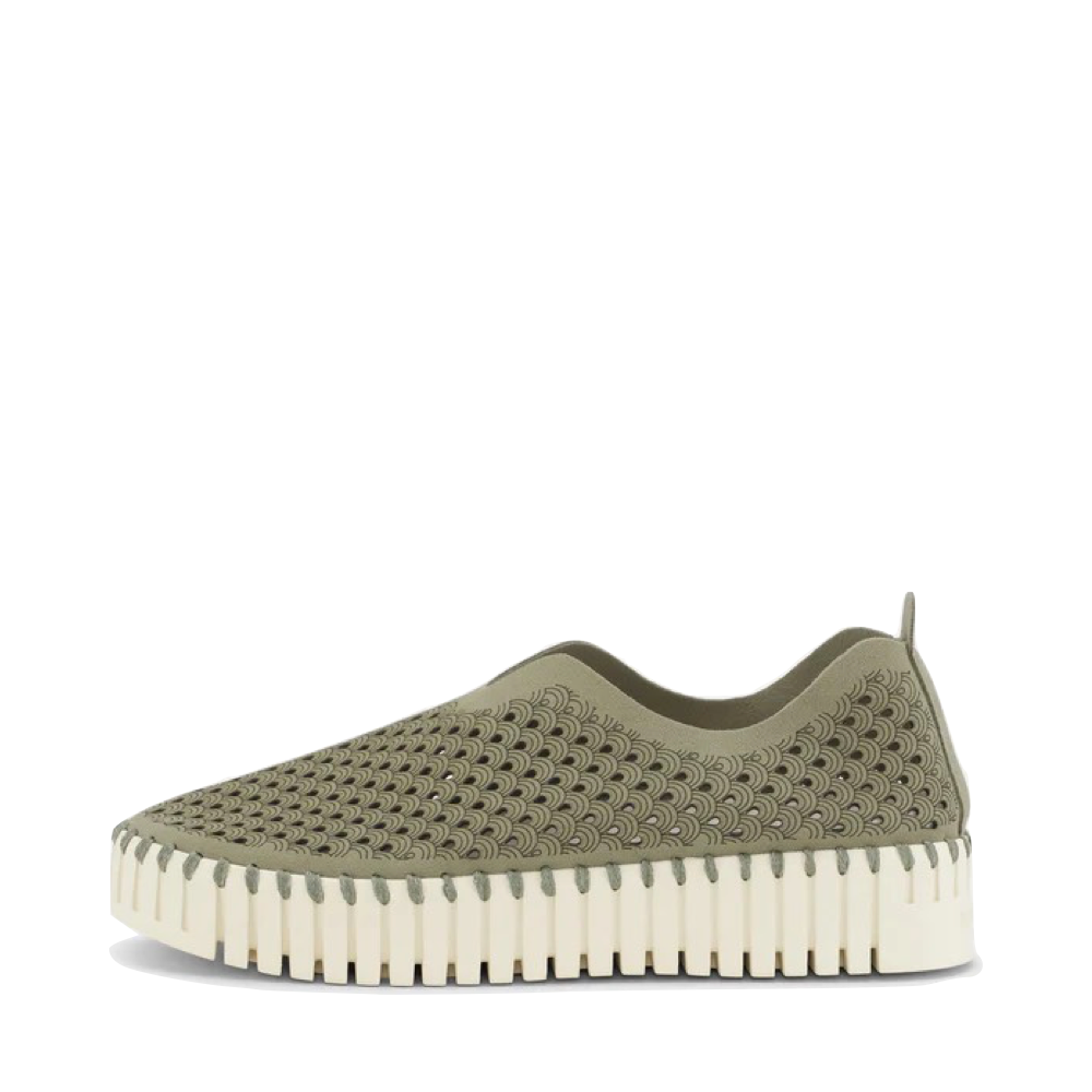 Side (left) view of Ilse Jacobsen Tulip 3373 Perfed Platform Slip On for women.