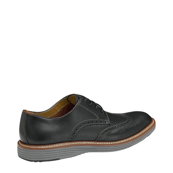 Johnston & Murphy Men's Upton Wing Tip Oxford in Black