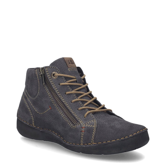 Toe view of Josef Seibel Fergey 67 Side Zip Lace Boot for women.