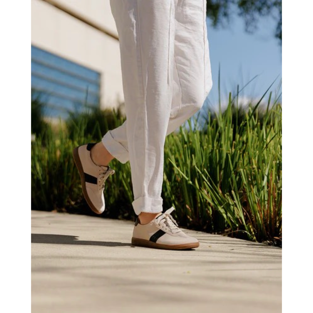 Model view of Josef Seibel Joleen 01 Sneaker for women.