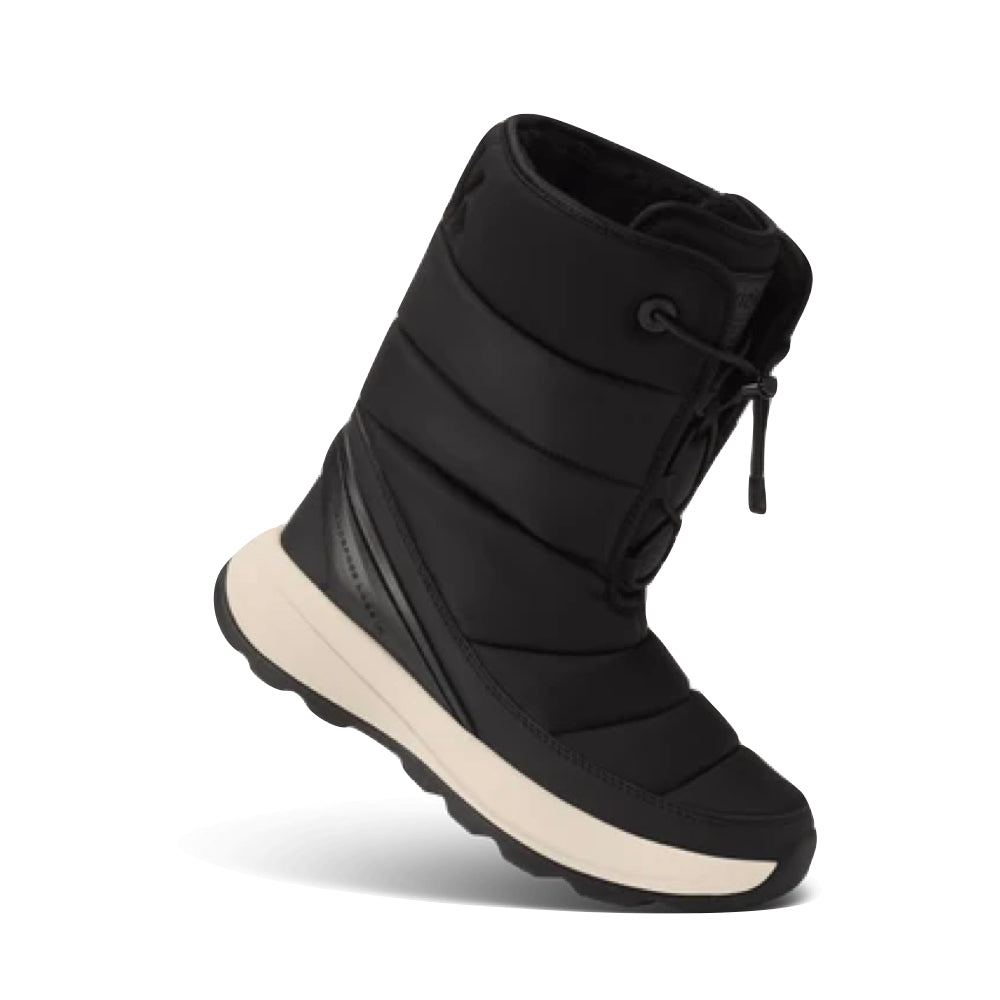 Mudguard and Toe view of Kizik Juno 2 High Waterproof Boot for women.