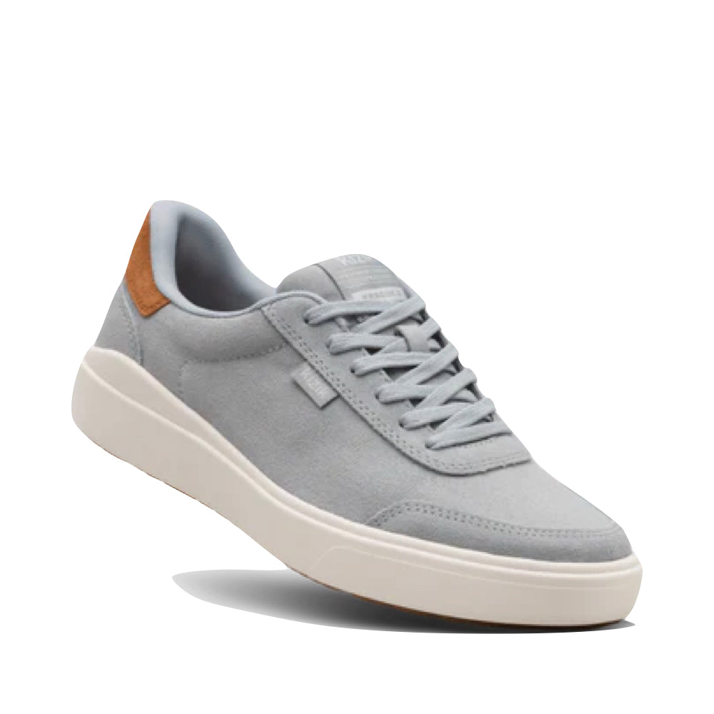Mudguard and Toe view of Kizik Prague 2 Sneaker for women.