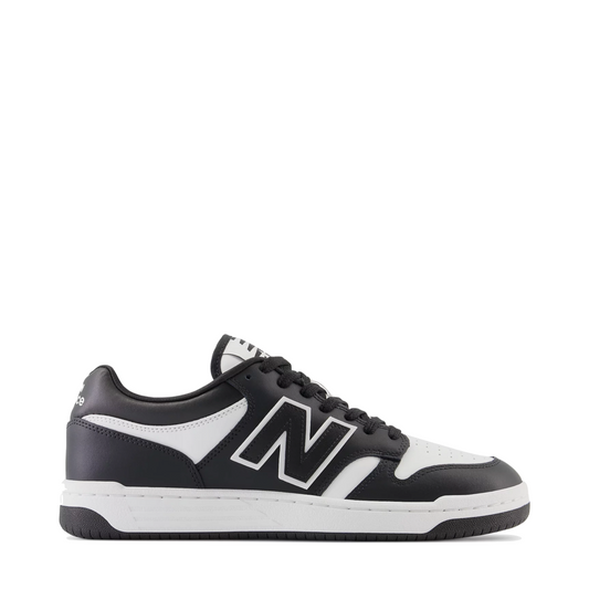 Side (right) view of New Balance 480 Sneaker for men.