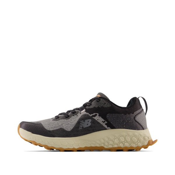 New Balance Men's Fresh Foam Hierro v7 Trail Sneaker (Magnet/Castlerock)