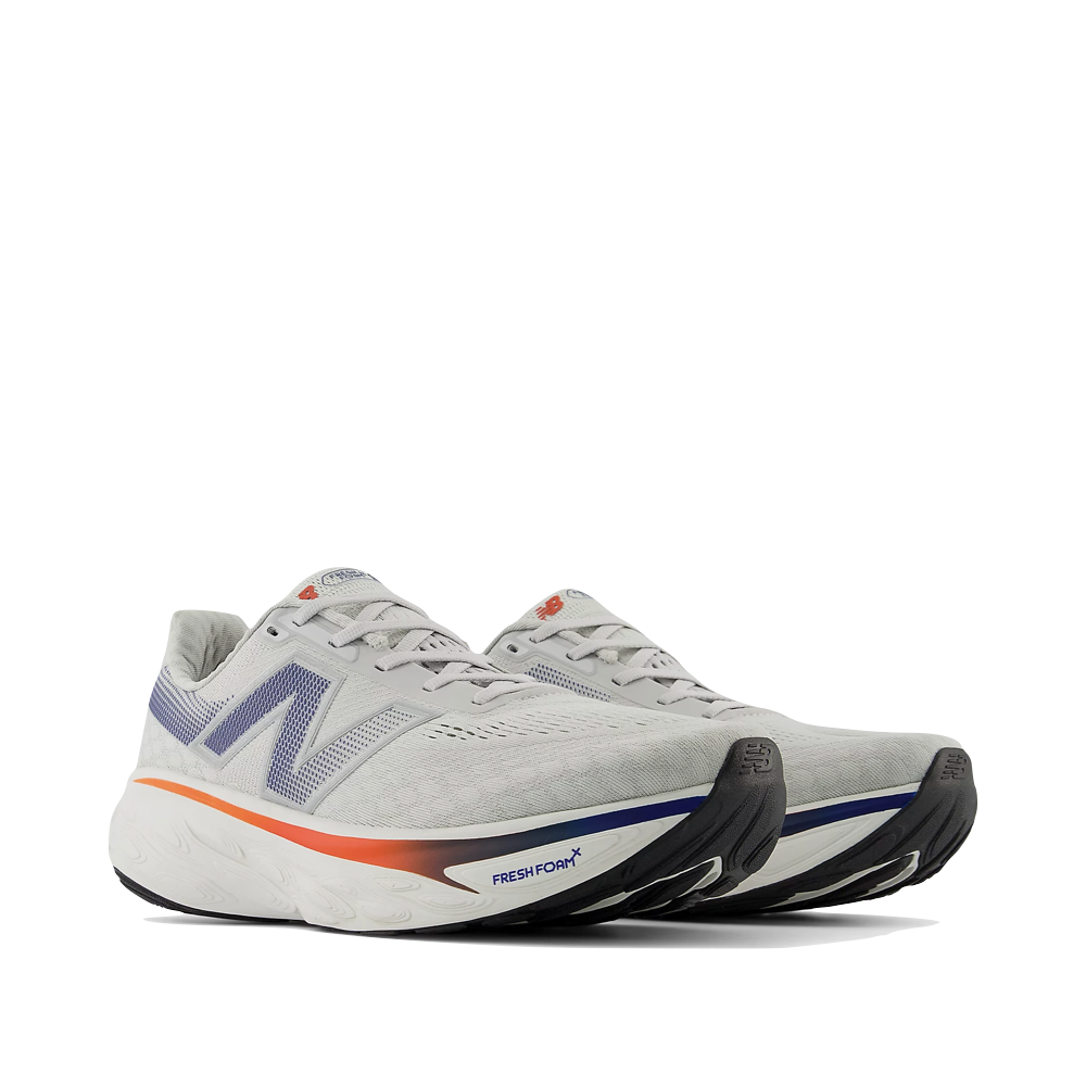 Mudguard and Toe view of New Balance Fresh Foam X 1080v14 for men.