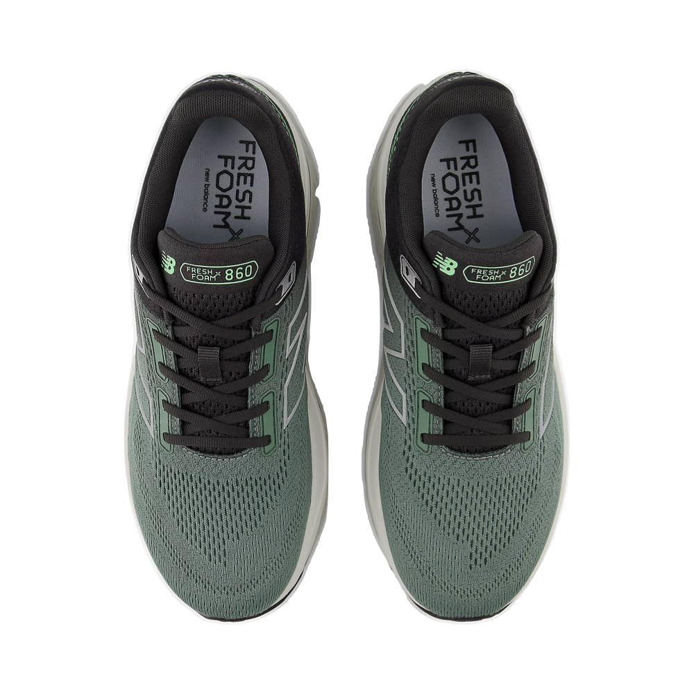 Top-down view of New Balance Fresh Foam X 860v14 Sneaker for men.