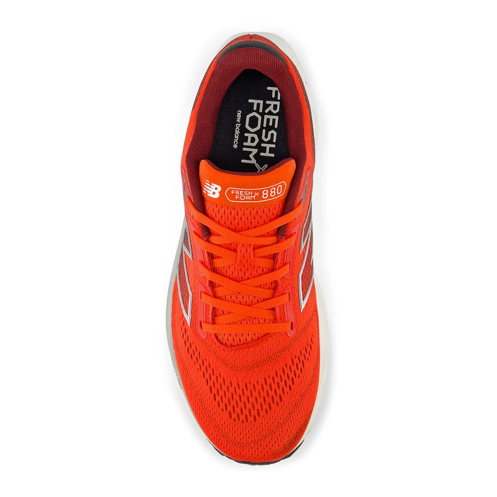 Top-down view of New Balance Fresh Foam X 880v14 for men.