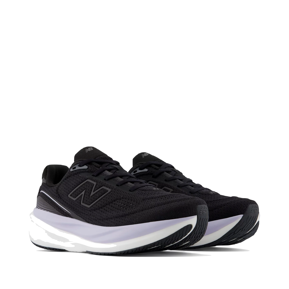 Mudguard and toe view of New Balance 1080 v15 sneaker for women.
