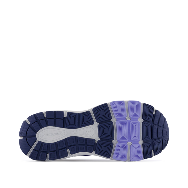 New Balance Women's 840v5 Sneaker in Aura Blue