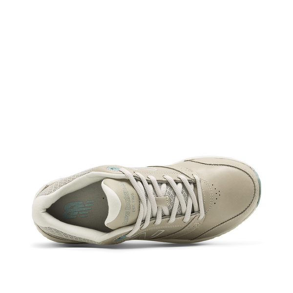 New Balance Women's 928v3 Leather Sneaker in Grey