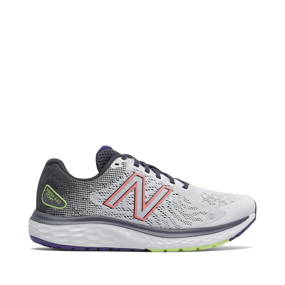 New Balance Women's Fresh Foam 680v7 Sneaker in Arctic Fox