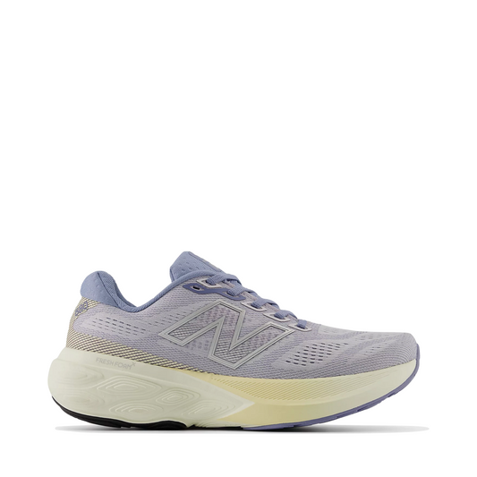 Side (right) view of New Balance Fresh Foam X880 v15 Sneaker for women.