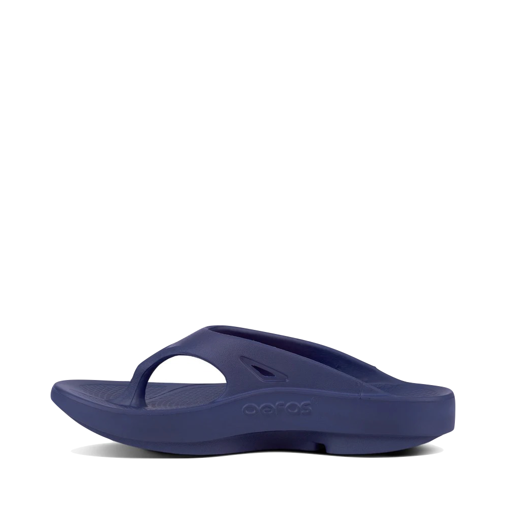 OOfos OOriginal Thong Sandal in Navy