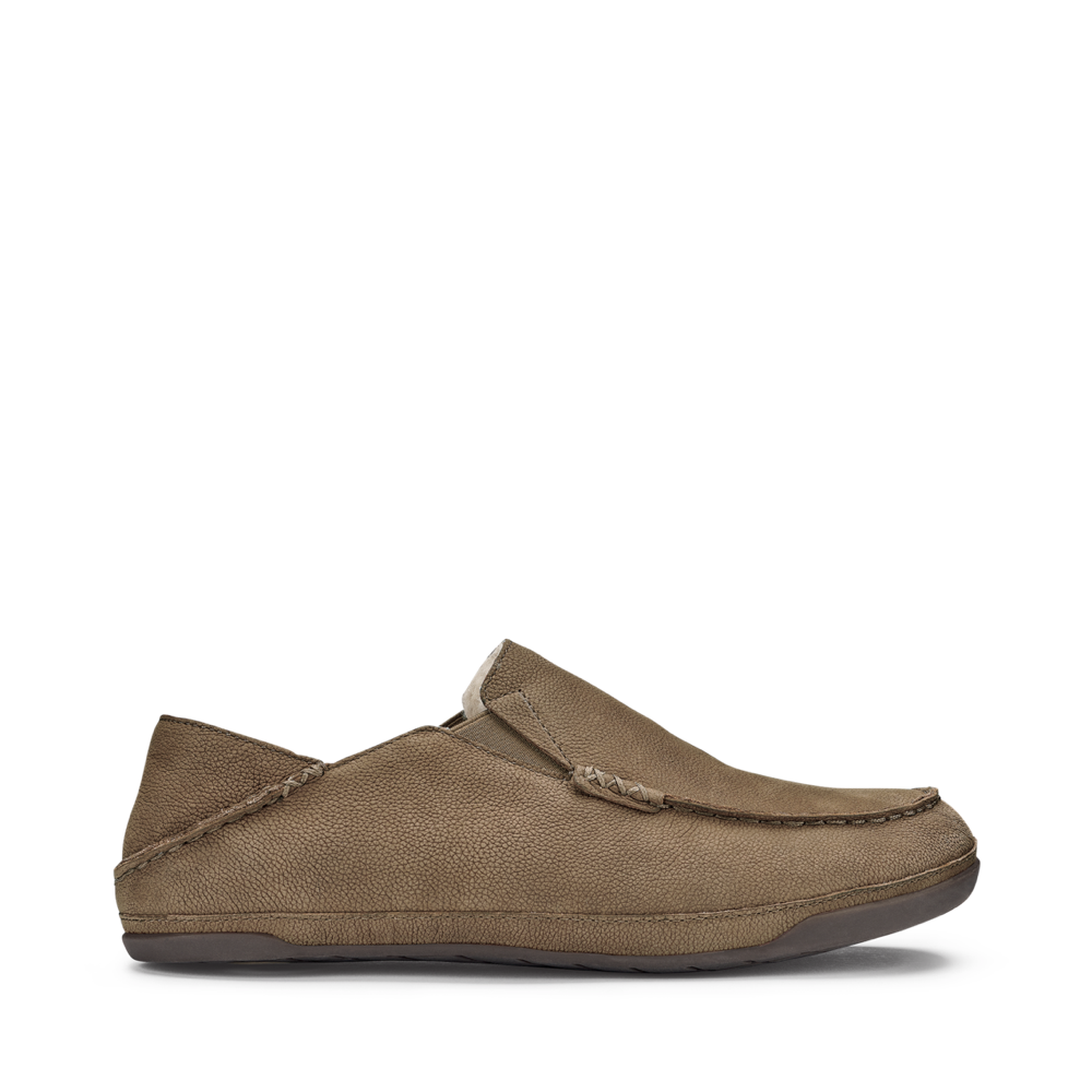 Side (right) view of OluKai Kipuka Hulu Slipper for men.