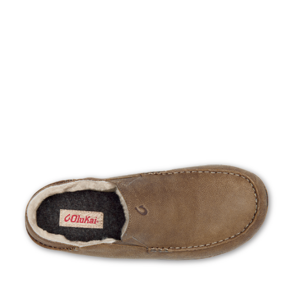 Top-down  view of OluKai Kipuka Hulu Slipper for men.
