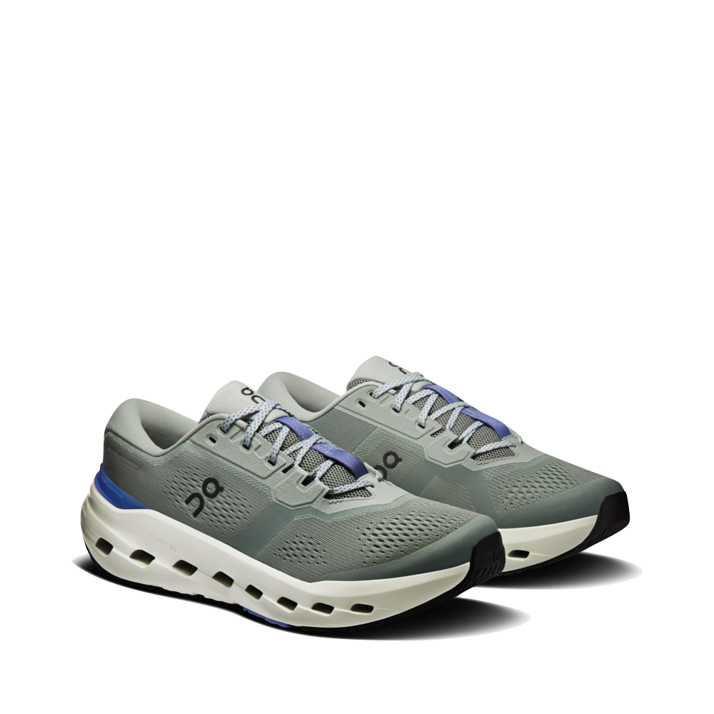 Mudguard and Toe view of On Cloudrunner 3 Sneaker for men.