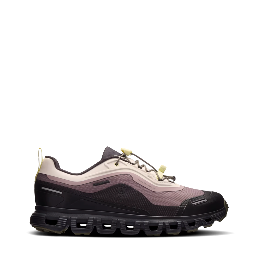 Side (right) view of On Cloud 6 Geo Waterproof for women.