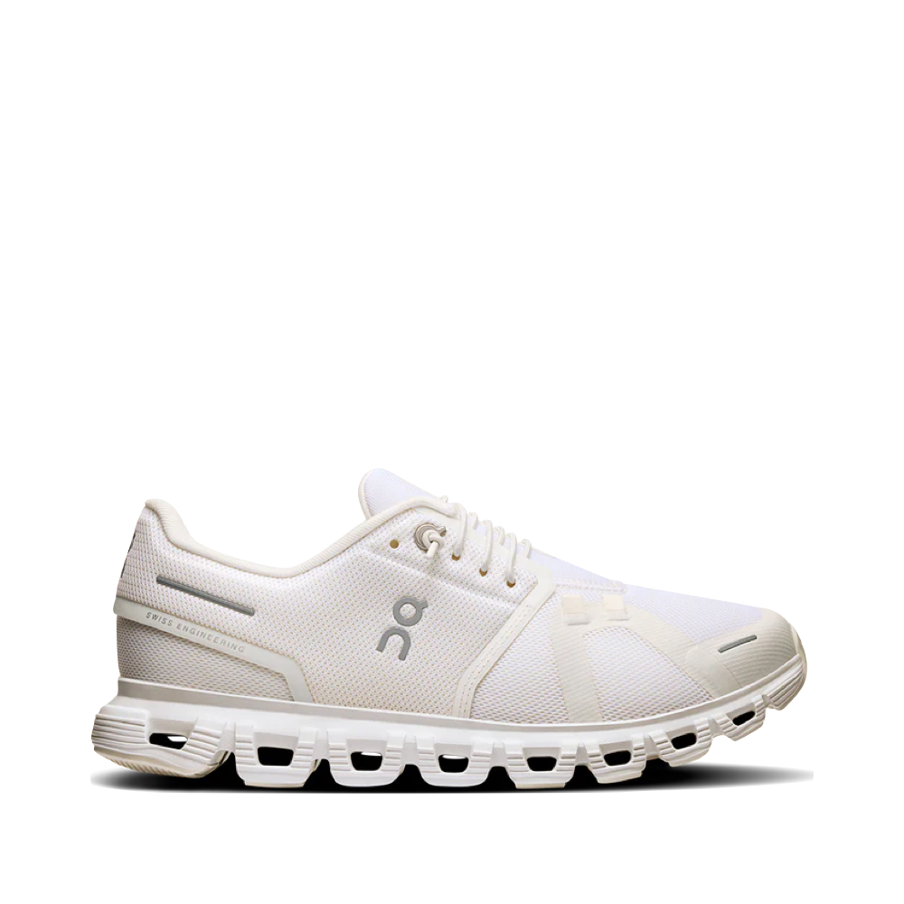 Side (right) view of On Cloud 6 Sneaker for women.