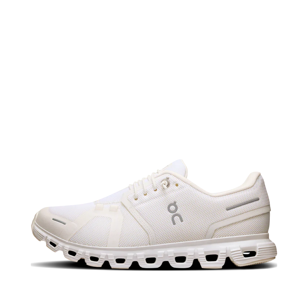 Side (left) view of On Cloud 6 Sneaker for women.