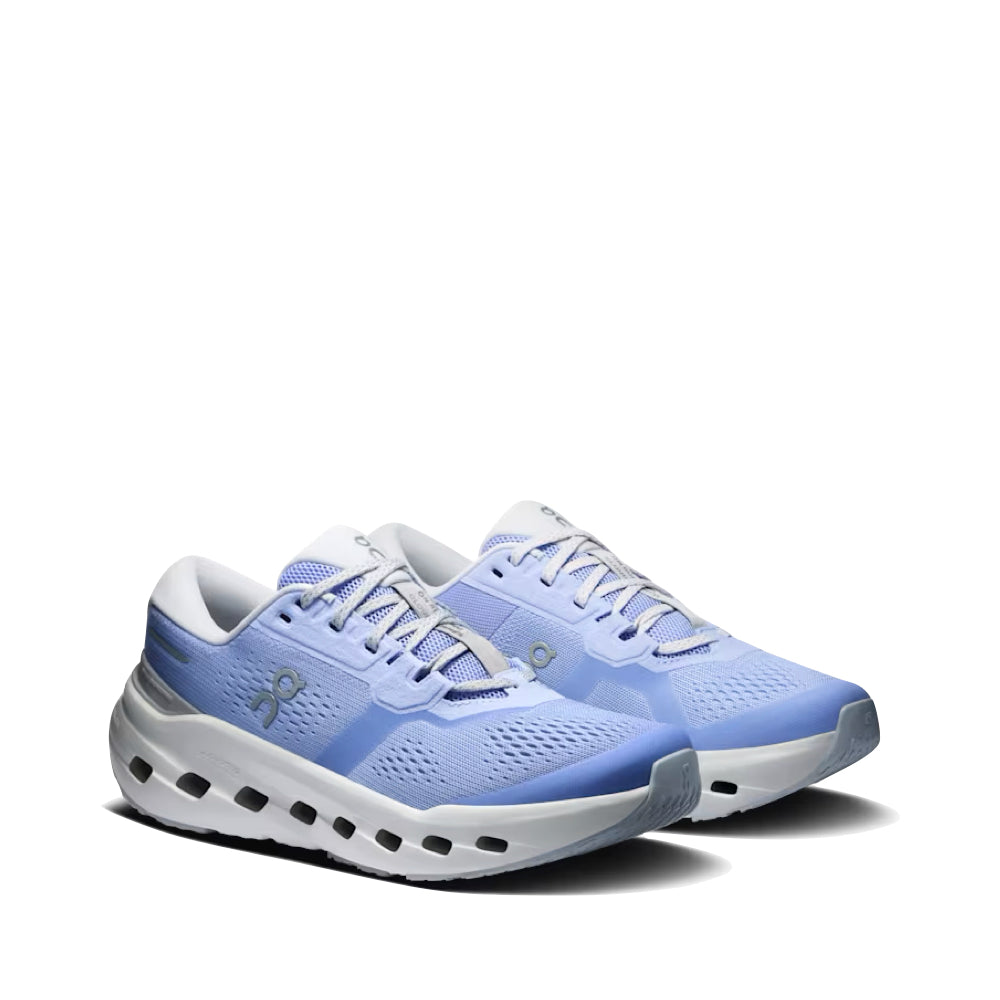 Mudguard and Toe view of On Cloudrunner 3 Sneaker for women.