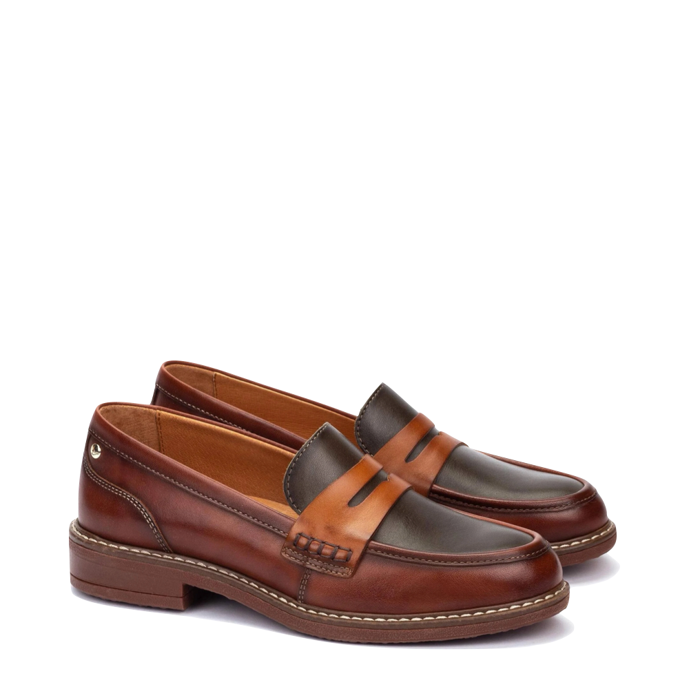Toe view of Pikolinos Aldaya Loafer for women.