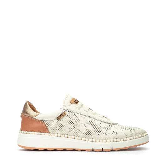 Side (right) view of Pikolinos Arenas Perfed Leather Sneaker for women.