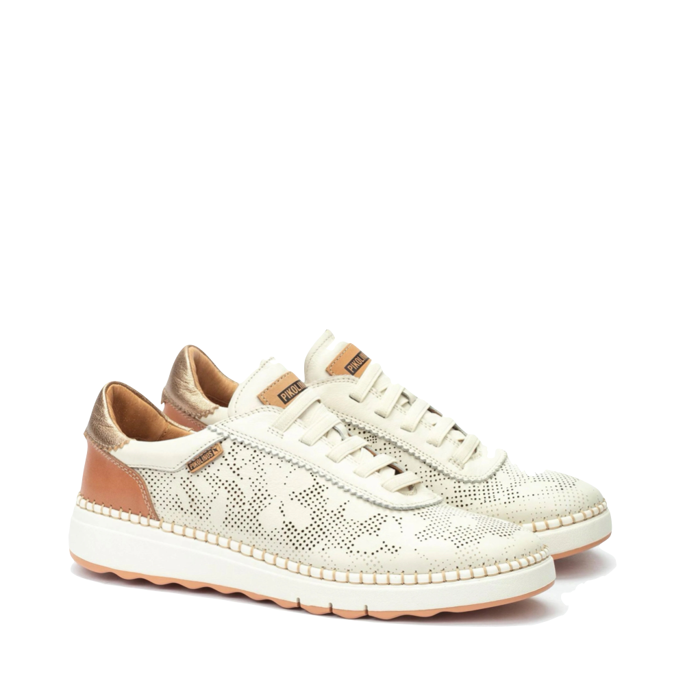 Mudguard and toe view of Pikolinos Arenas Perfed Leather Sneaker for women.