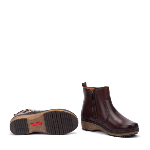 Pikolinos Women's Granada Leather Double Side Zip Boot in Caoba Brown