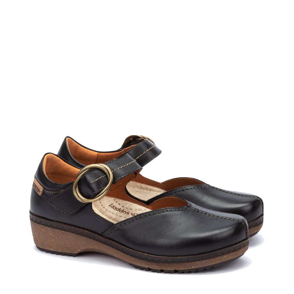 Toe view of Pikolins Granada Leather Mary Jane for women.