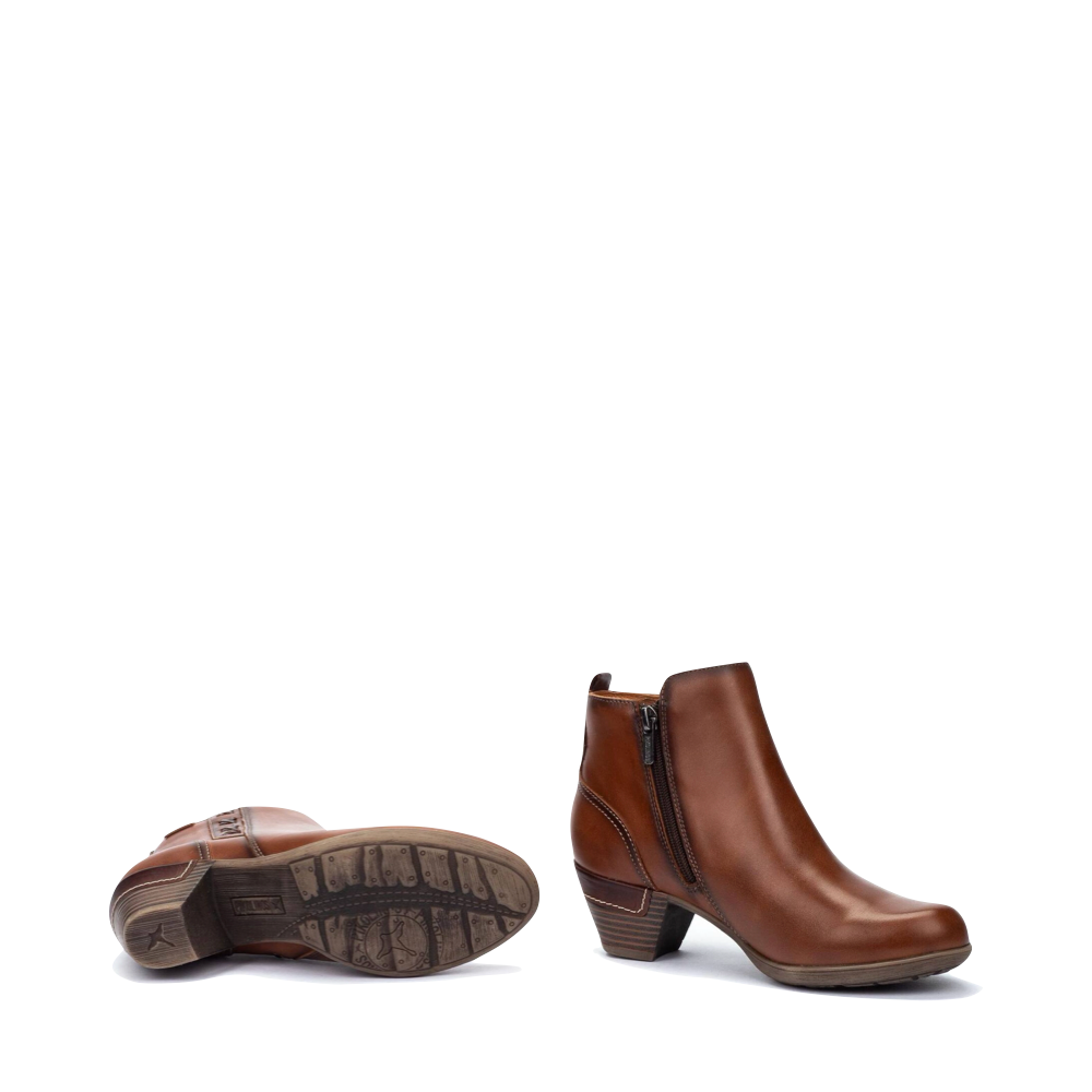 Bottom and side view of Pikolinos Rotterdam 25 Leather Side Zip Ankle Boot for women.