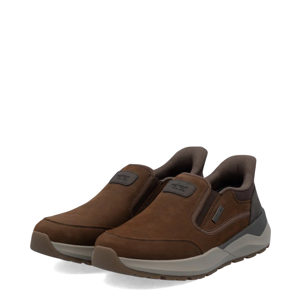 Mudguard and Toe view of Rieker Thorben 52 Slip On for men.