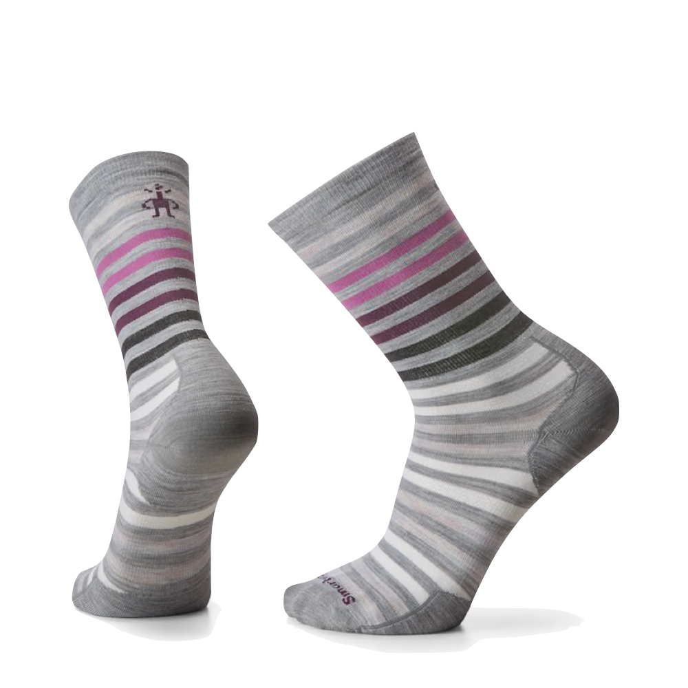 Side (left) view of Smartwool Everyday Spruce Creek Crew Socks for men.