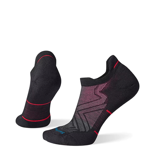 Side (left) view of Smartwool Run Targeted Cushion Low Ankle Socks for women..