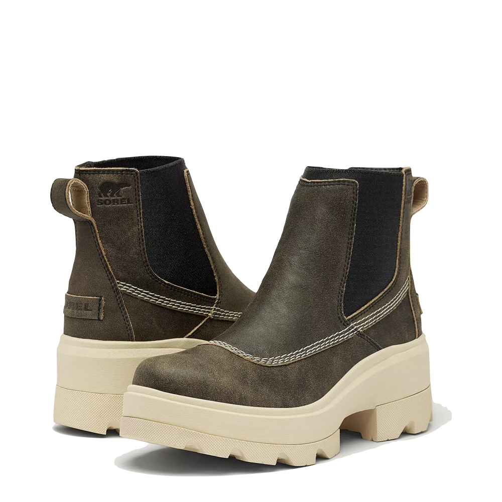 Mudguard and Toe and Heel view of Sorel Joan FRWD Chelsea Boot for women.