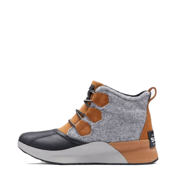 Sorel Women's Out 'N About III Classic Waterproof Lace Boot in Camel Brown/Black
