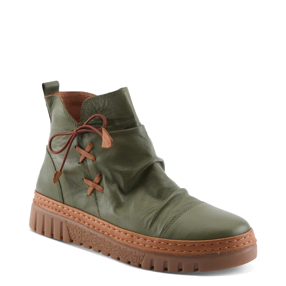 Toe  view of Spring Step VanDis Low Leather Zip Boot for women.