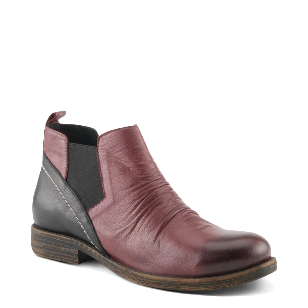 Toe view of Spring Step Mantaro Ankle Chelsea Boot for women.