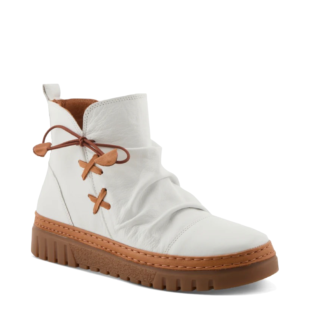 Toe view of Spring Step VanDis Low Leather Zip Boot for women.