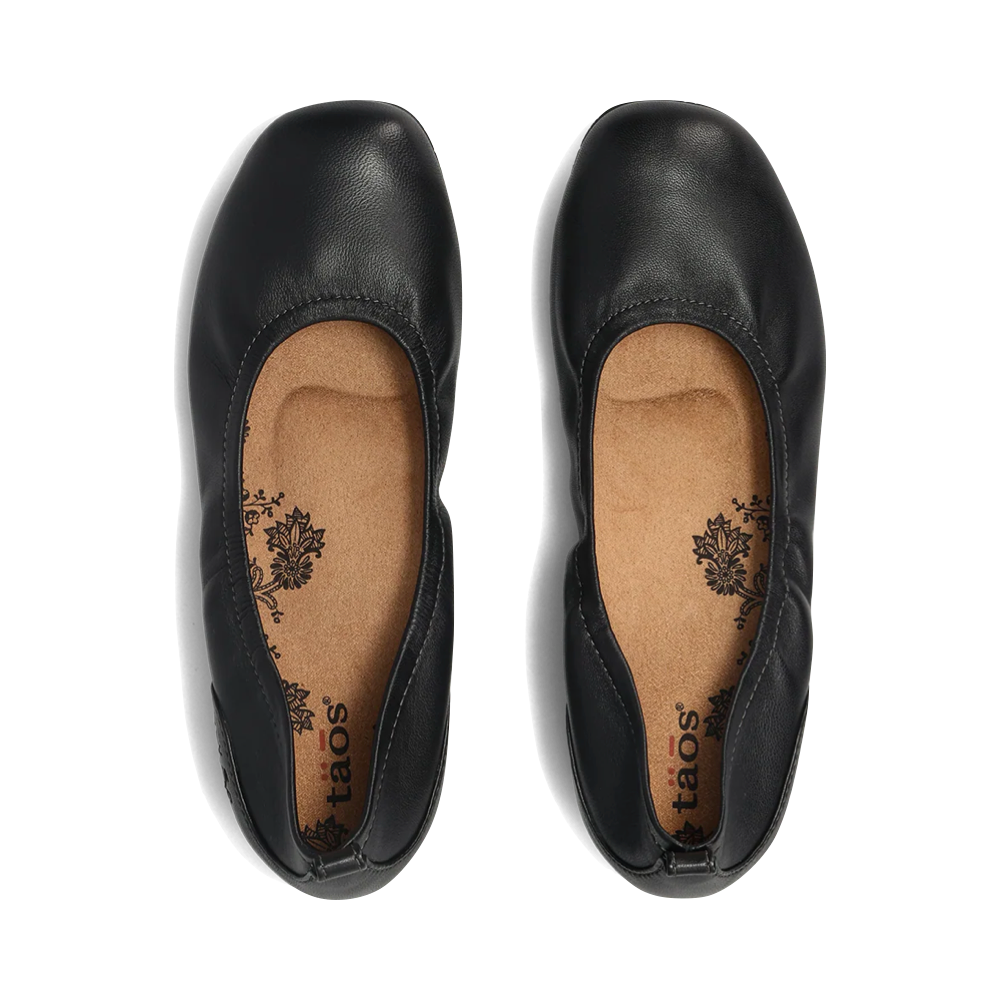 Top-down view of Taos Chit Chat Leather Flat for women.