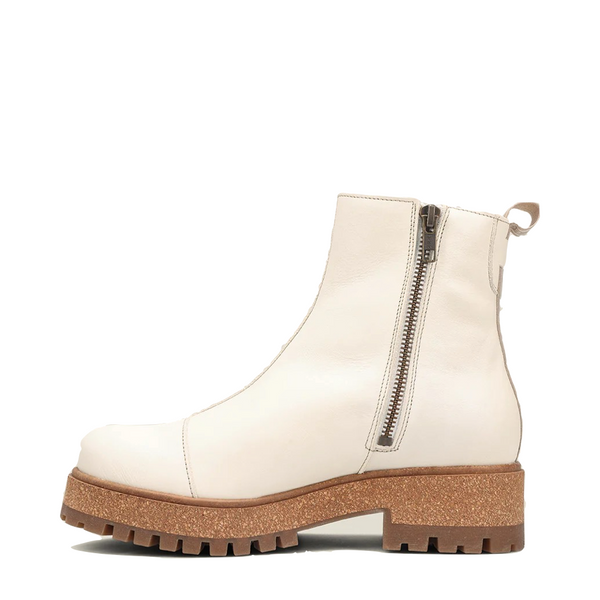 Taos Women's Downtown Heeled Leather Boot in Eggshell Beige