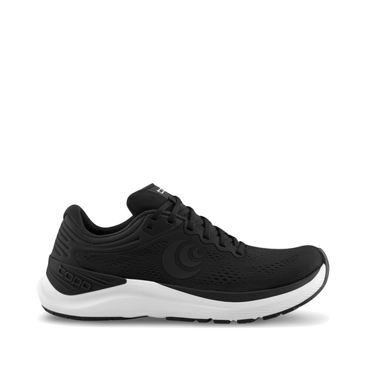 Topo Women's Ultrafly 4 Running Sneaker in Black/White