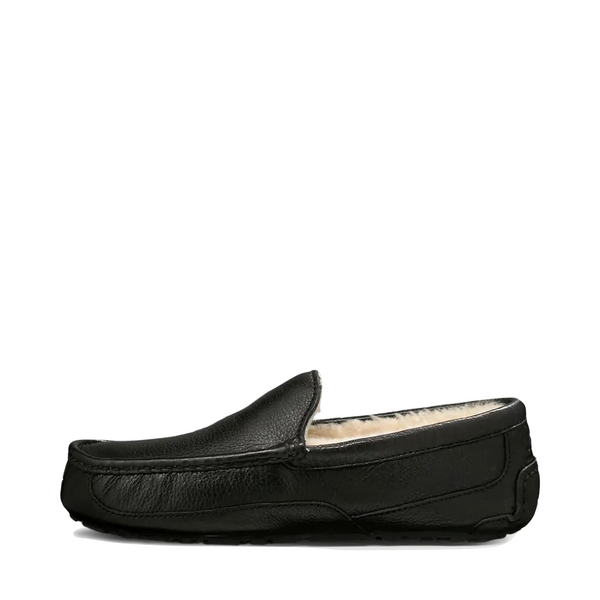 UGG Ascot Leather Moccasin Slipper in Black