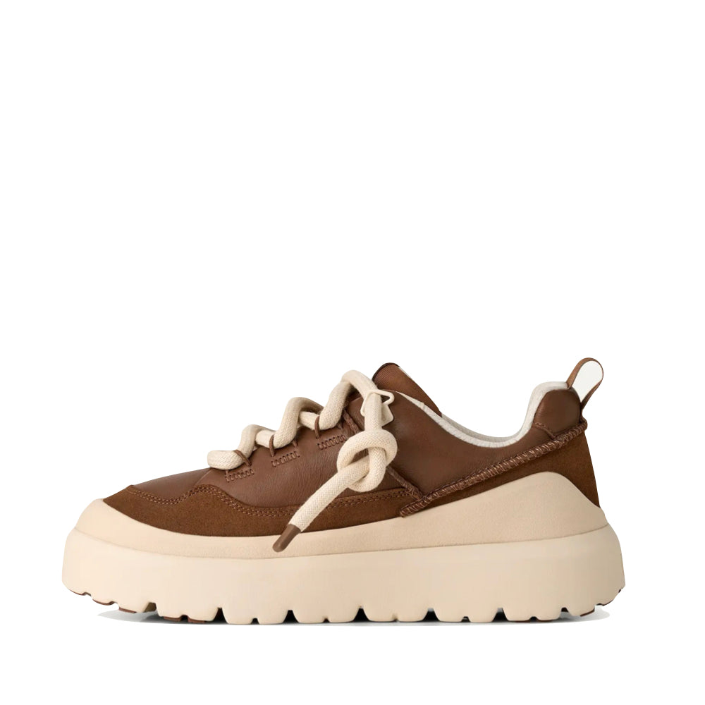 Side (left) view of Ugg Heritage Utility Sneaker for men.