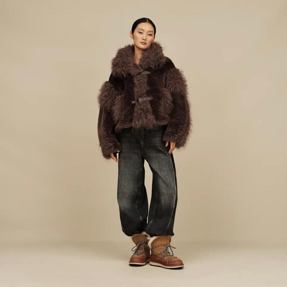 Model view of Ugg Classic Tread Boot for women.