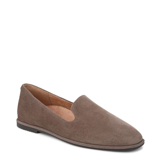 Toe view of Vionic Willa 2.0 Slip On Suede Flat for women.