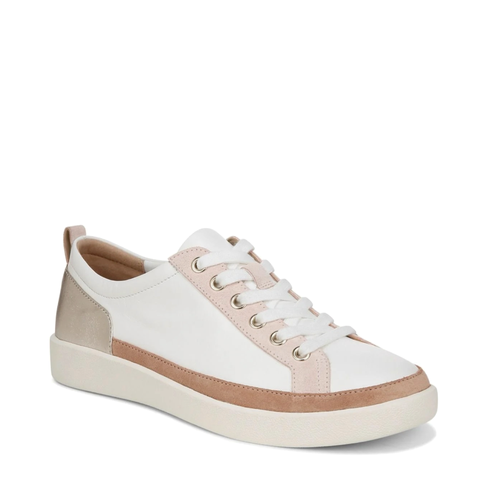 Mudguard and Toe view of Vionic Wind Lace Sneaker for women.