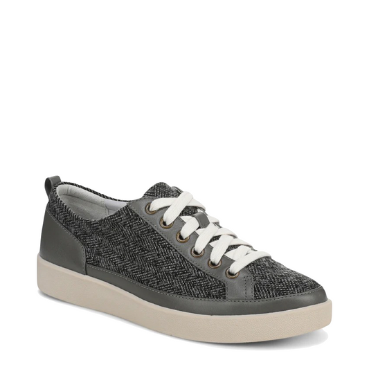 Mudguard and Toe view of Vionic Winny Leather Tie Sneaker for women.